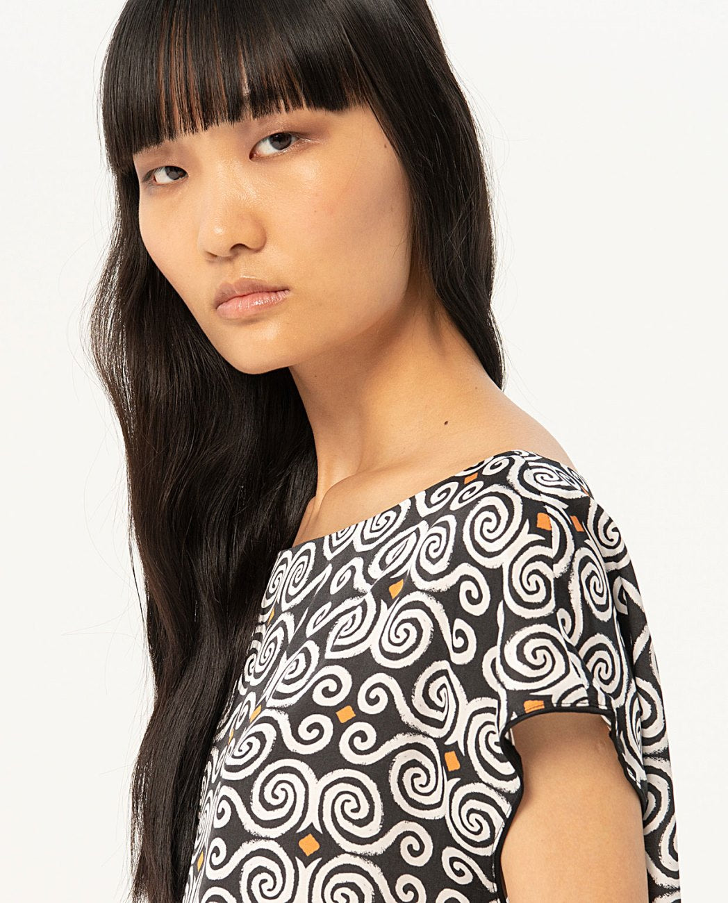 BLUSA MANICA CORTA IN RASO